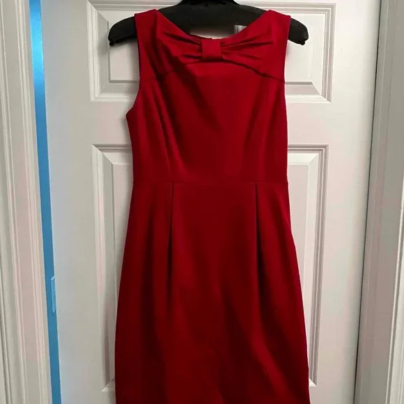 open lace back dress Amazon.com: Callmelady Long Evening Dresses Prom Gowns with Court Train (Red,  US2) : Clothing, Shoes & Jewelry main image 0